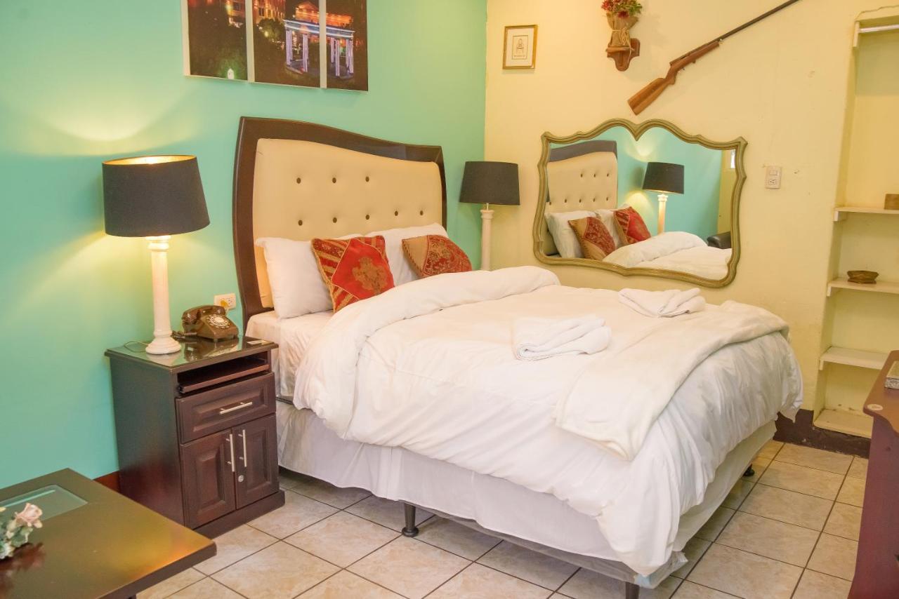 Hotel Boutique Casa las Flores Quetzaltenango Exterior foto